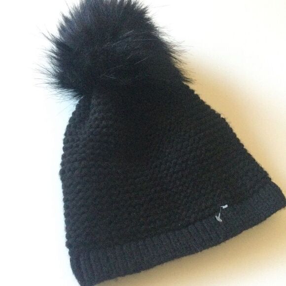 NWT KYI KYI WOMENS WOOL BLEND KNIT BEANIE WITH FAUX FUR POM BLACK main image 4